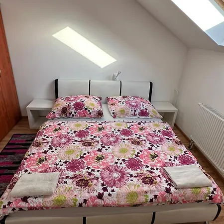 Lindava Pensjonat 2*