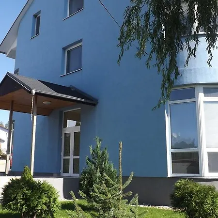 Lindava בית הארחה